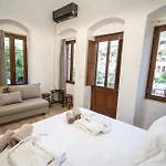 La Casa Di - With View Apartamento Symi