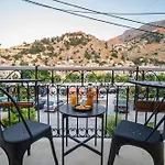 La Casa Di - With View