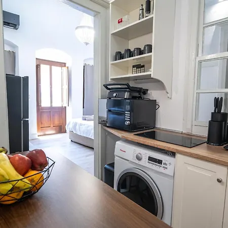 La Casa Di - With View Apartment