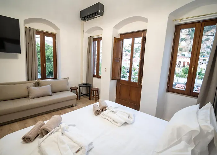 La Casa Di - With View Apartment Symi