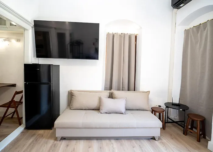 La Casa Di - With View Apartment Symi
